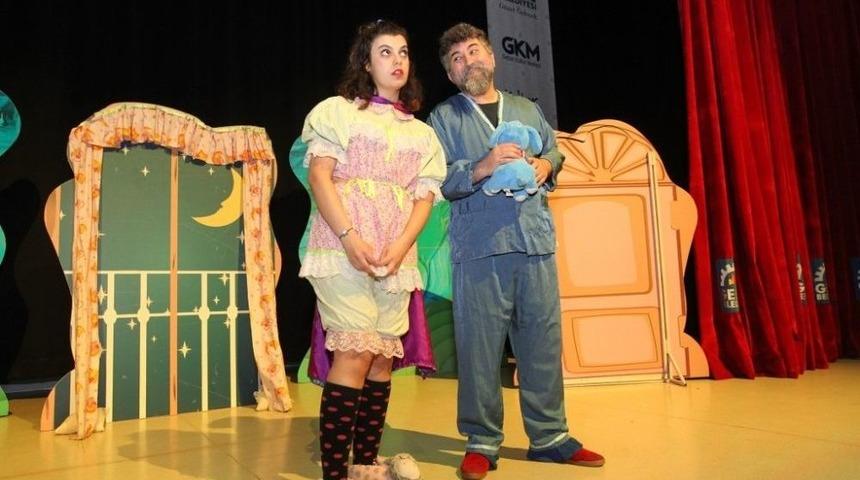 Gebzeli &Ccedil;ocukların Karne Şenliği Gkm&rsquo;de Başladı