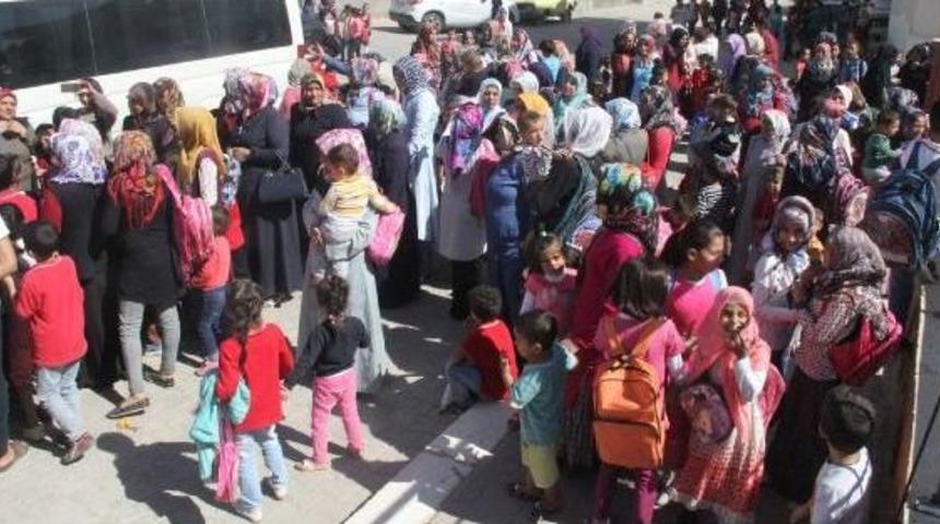 Şanlıurfa'da Velilerden, 'konteyner Sınıf' Protestosu