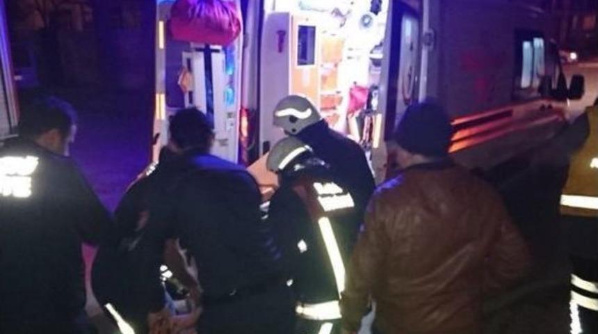 Yangında Mahsur Kaldı, İtfaiye Kurtardı