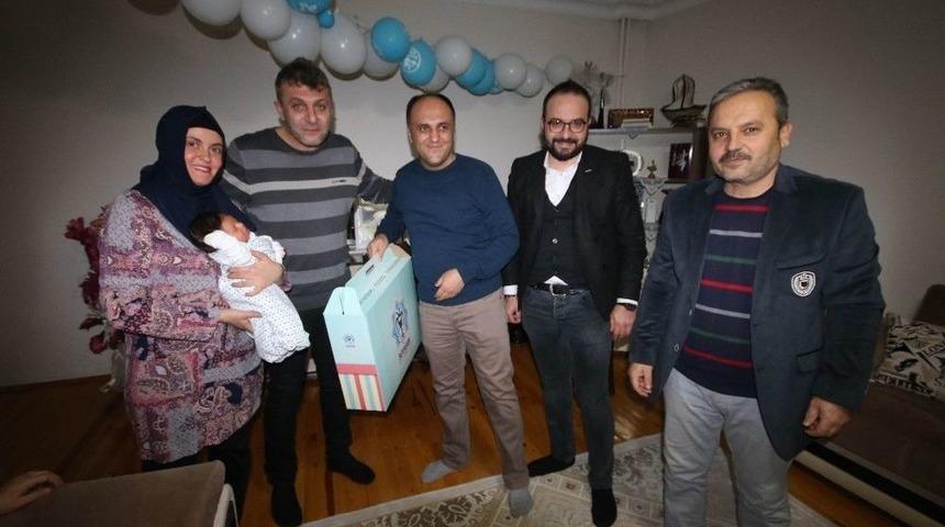 &Ouml;zaltun&rsquo;dan Bebek Sahibi Olan Ailelere Ziyaret