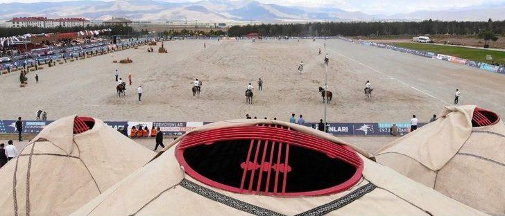 Erzurum Türk Oyunları Başladı G5