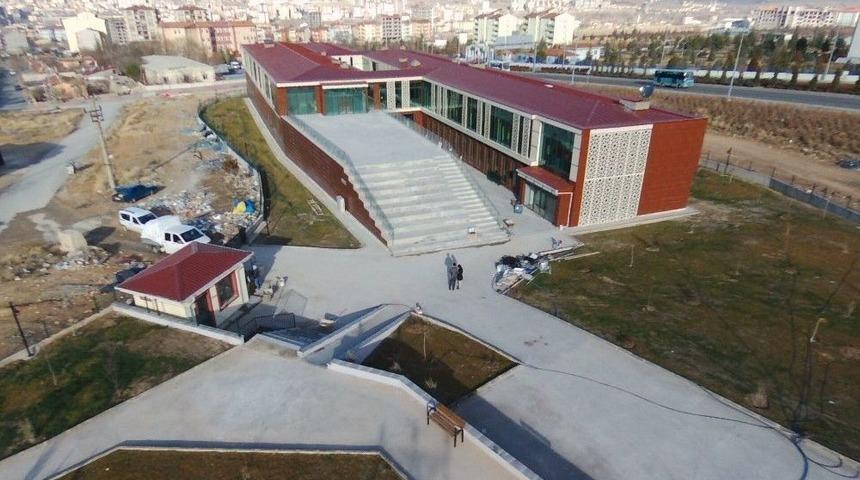 Aile Ve Sosyal Politikalar M&uuml;d&uuml;rl&uuml;ğ&uuml; Taşındı