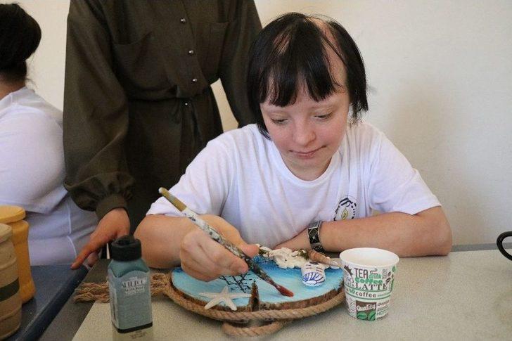 Bolu’da Zihinsel Engelli Gençler İş Hayatına Hazırlanıyor G4