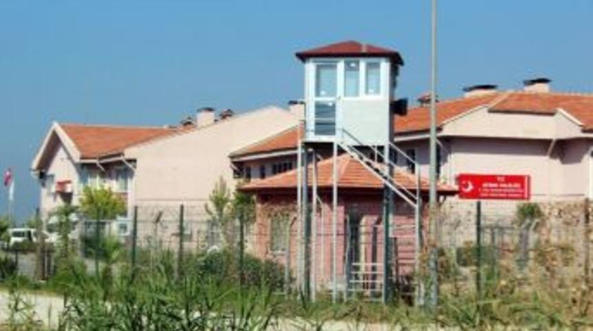 Aydın Göç İdaresinden Yabancılara Şiddet İddialarına Yalanlama