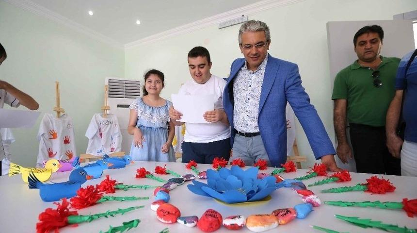 Engelsiz Yaz Okulunda Sertifika Sevinci