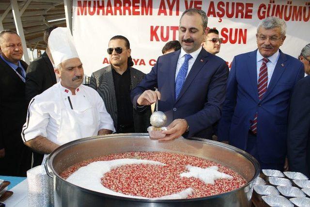 Adalet Bakanı Gül: “bu Topraklarda Asla Bir Senaryoya, Asla Bir Oldu Bittiye İzin Veremeyiz