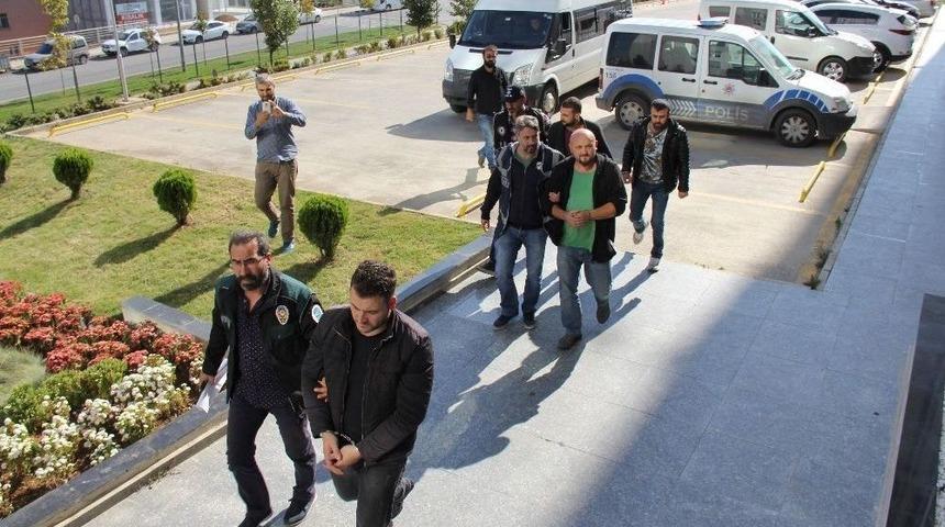 Silah Kaçakçıları Adliyeye Sevk Edildi