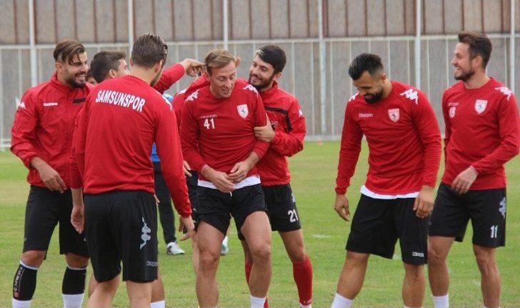 Samsunspor’da Futbolcular Umutlu G1