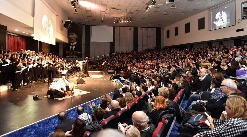 Muratpaşa Thm Topluluğu Yılın İlk Konserini Verdi