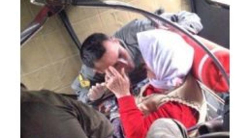 Selde Mahsur Kalan Yaşlı Kadın Helikopter Vinciyle Kurtarıldı