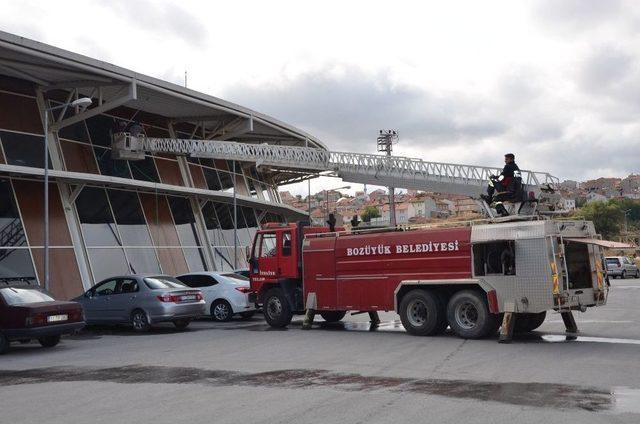 Çolak İbrahim Bey Caddesi’ndeki Kanal Temizliği Tamamlandı