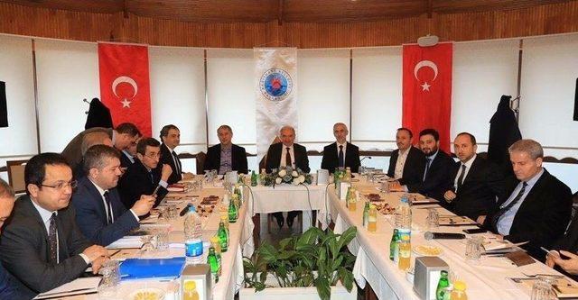 İbb Başkanı Uysal, Kağıthane’de İncelemelerde Bulundu