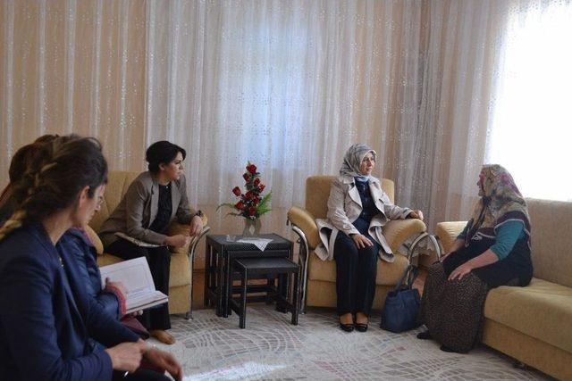 Azizoğlu, Kadınların Sorunlarını Dinledi 3