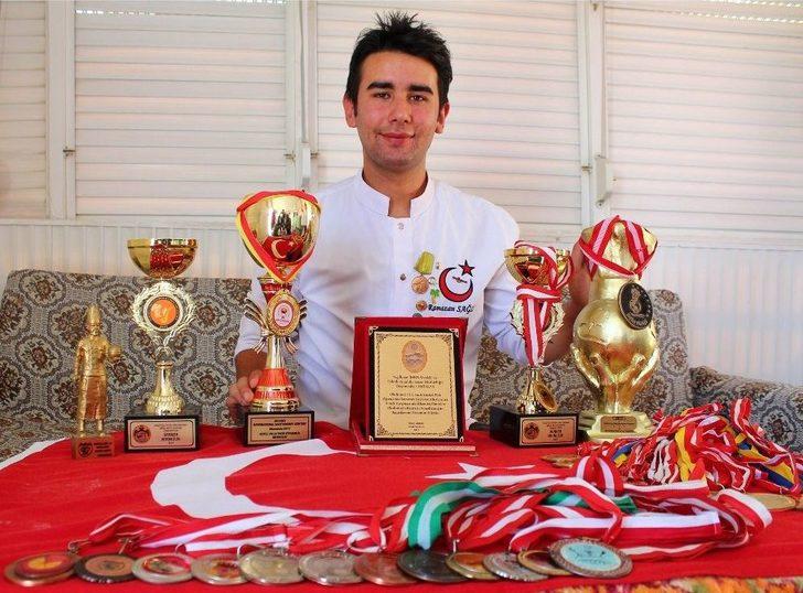 Liseli Aşçının Dünya Birinciliği Hedefi Parasızlığa Takıldı G1