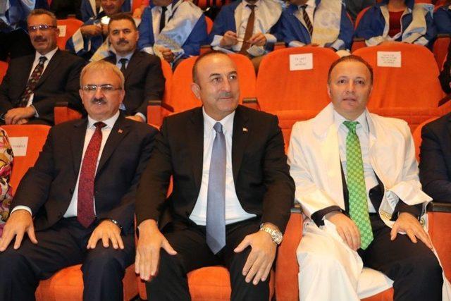 Bakan Çavuşoğlu Akdeniz Üniversitesi Akademik Yıl Açılışına Katıldı