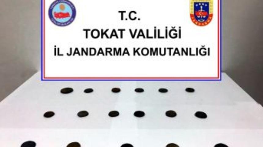 Tokat’ta Roma Dönemine Ait 17 Adet Sikke Ele Geçirildi