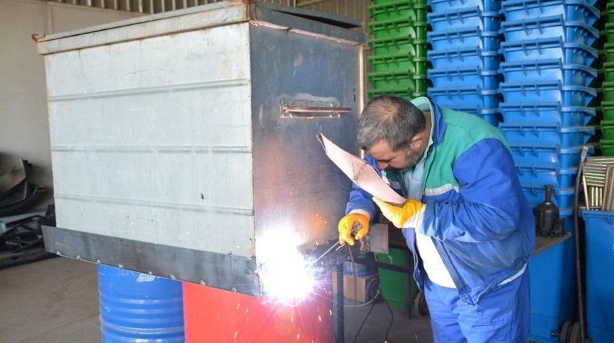 Kartepe&rsquo;de 2 Bin &Ccedil;&ouml;p Konteyneri Bakımdan Ge&ccedil;ti