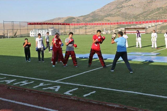 Yahyalı’da Yaz Spor Okulları Sona Erdi