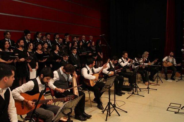 Gesmek Korosu’ndan Türk Halk Müziği Konseri