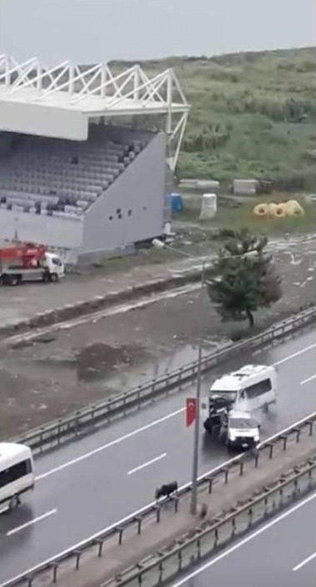 Kurbanlık Boğa Trabzon’da Kazaya Neden Oldu: 5 Yaralı