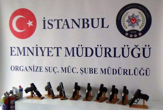 İstanbul’da Silah Kaçakçılarına Operasyon: 182 Tabanca Ele Geçirildi