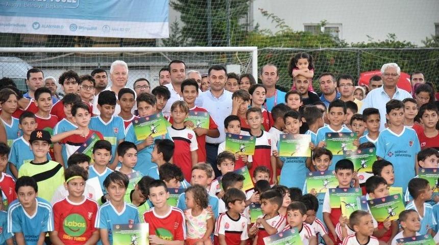 Alanya Yaz Spor Okulları&rsquo;nda Sertifika T&ouml;reni Yapıldı