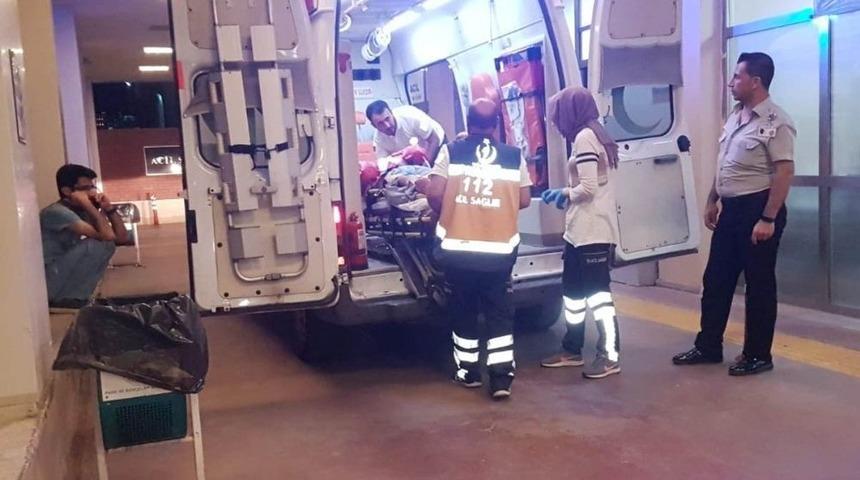 Otomobil İle Motosiklet &Ccedil;arpıştı: 2 Yaralı