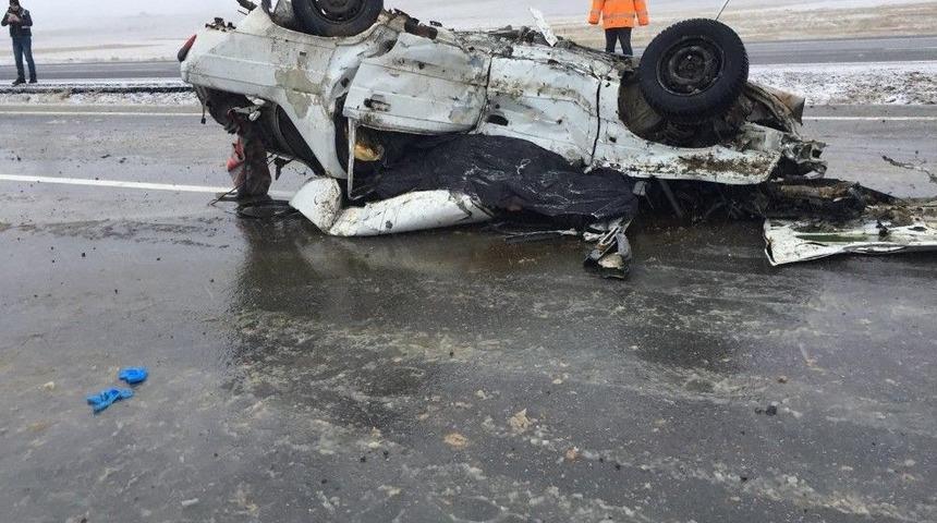 Yozgat&rsquo;ta Trafik Kazası: 2 &Ouml;l&uuml;