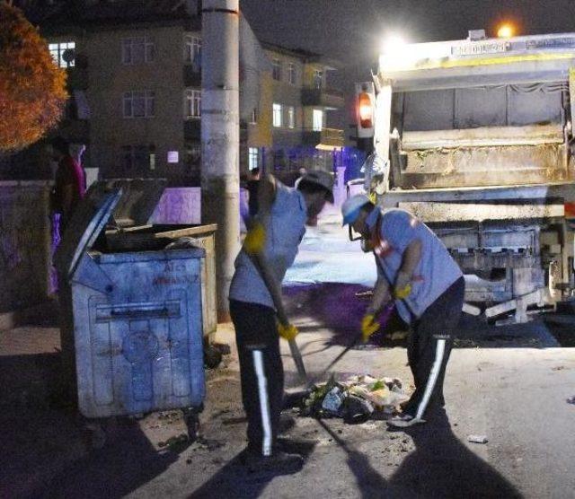 Çöpten Bebek Sesi Geliyor Ihbarı Polisi Alarma Geçirdi