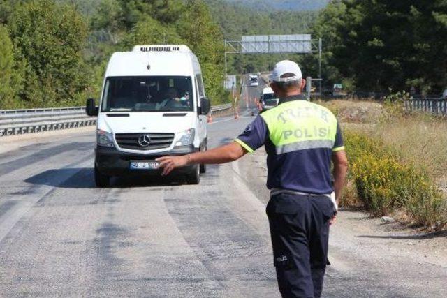 Köyceğiz'de Polis Ve Jandarma Kuş Uçurtmuyor