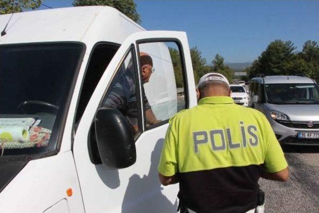 Köyceğiz'de Polis Ve Jandarma Kuş Uçurtmuyor