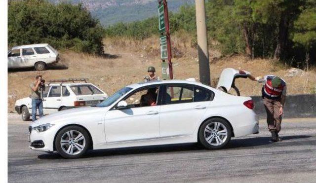 Köyceğiz'de Polis Ve Jandarma Kuş Uçurtmuyor