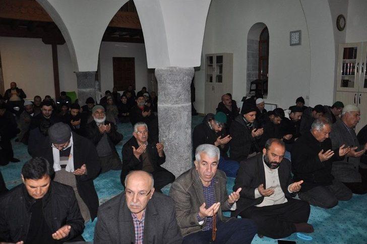 Afrin Kahramanları İçin İslahiye’de Dualar Edildi G3