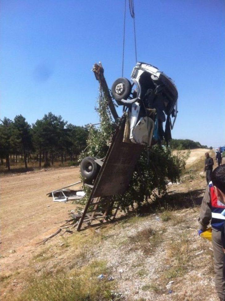 Kamyonetin Takla Attığı Kazada 1 Kişi Öldü G2