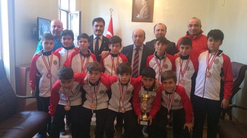 Salihlili &Ouml;ğrencilerden İl Şampiyonluğu