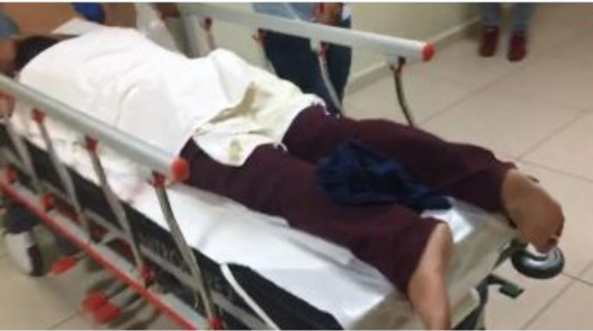 D&uuml;ğ&uuml;nde &Ccedil;ocukların D&ouml;v&uuml;lmesi &Uuml;zerine Kavga &Ccedil;ıktı, 1 Kişi Bı&ccedil;aklandı