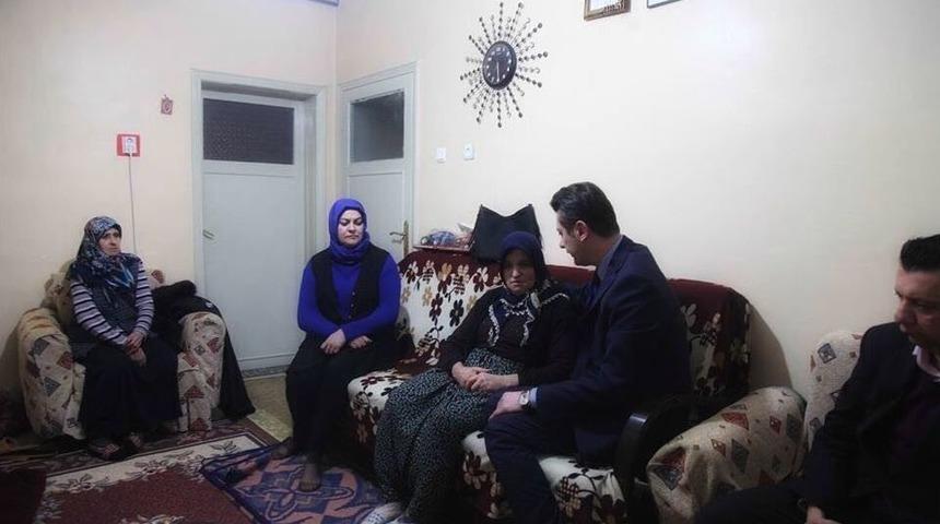 Başkan Doğan&rsquo;dan, Ağa&ccedil; Budarken Vefat Eden Belediyesi İş&ccedil;isi Ercan&rsquo;ın Ailesine Ziyaret