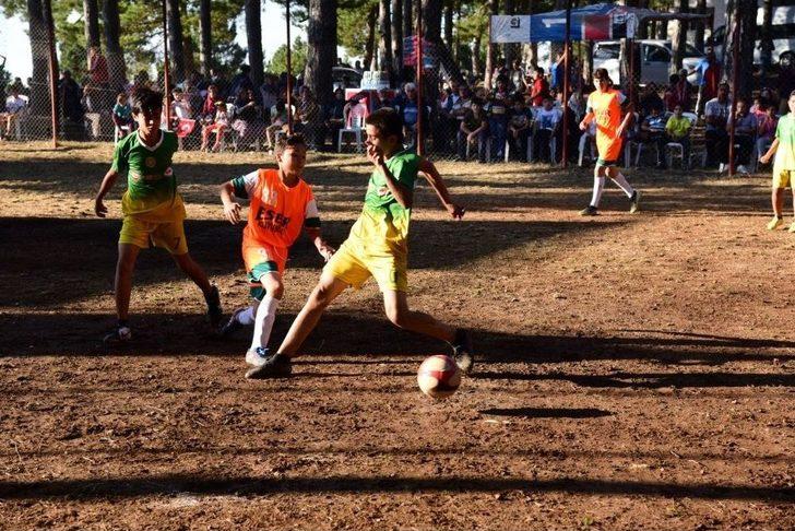 Samet Aybaba Futbol Turnuvası Final Maçı İle Sona Erdi G1