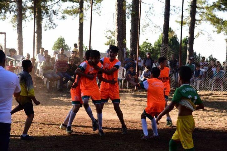 Samet Aybaba Futbol Turnuvası Final Maçı İle Sona Erdi G3