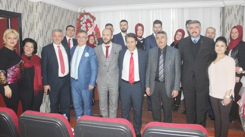 Başkan Onur Düvenli Güven Tazeledi