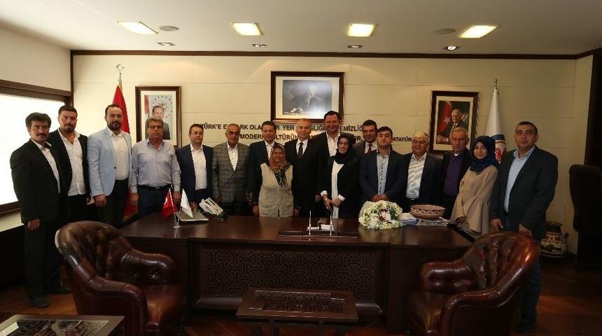 Ak Parti Tavas İl&ccedil;e Teşkilatından Başkan Zolan&rsquo;a Ziyaret