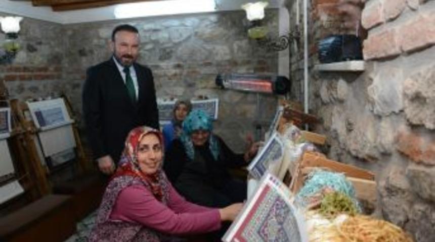 İpek Halı İzmit&rsquo;te Yaşatılıyor
