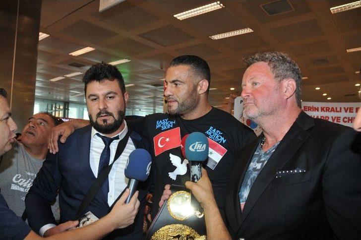 Manuel Charr: "türk Halkı Mesut’a Her Zaman Destek Olmalı" G5