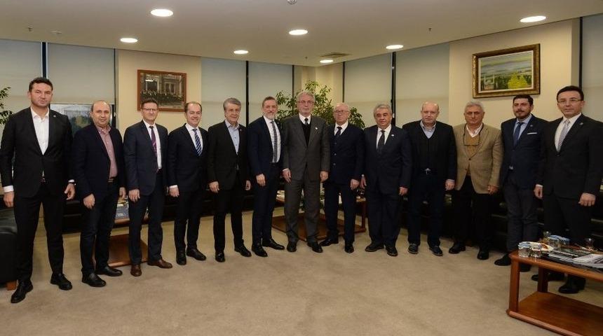 Balkanlar&rsquo;la Ticareti Artıracak Yeni Bir Hamle