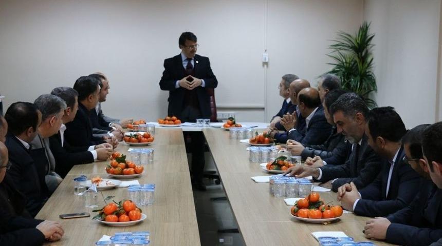 Van Tso&rsquo;dan Siyasi Partilere Ziyaret