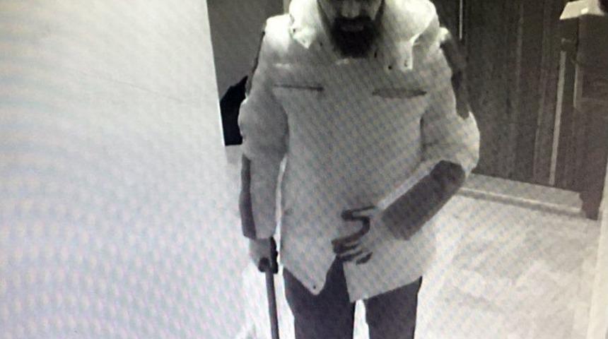 Takma Sakalla Müdür Olduğu İş Yerinden 1 Milyon Liralık Hırsızlık Yaptı