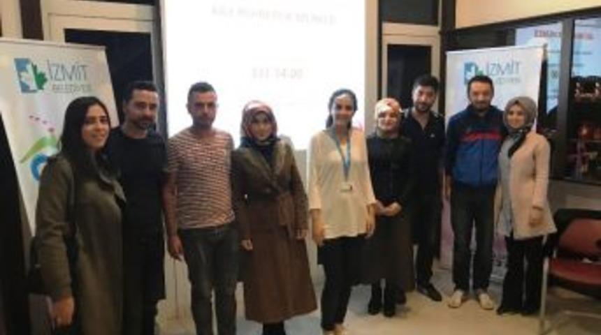 Evlilik Okulu &Ccedil;iftleri Hayata Hazırlıyor