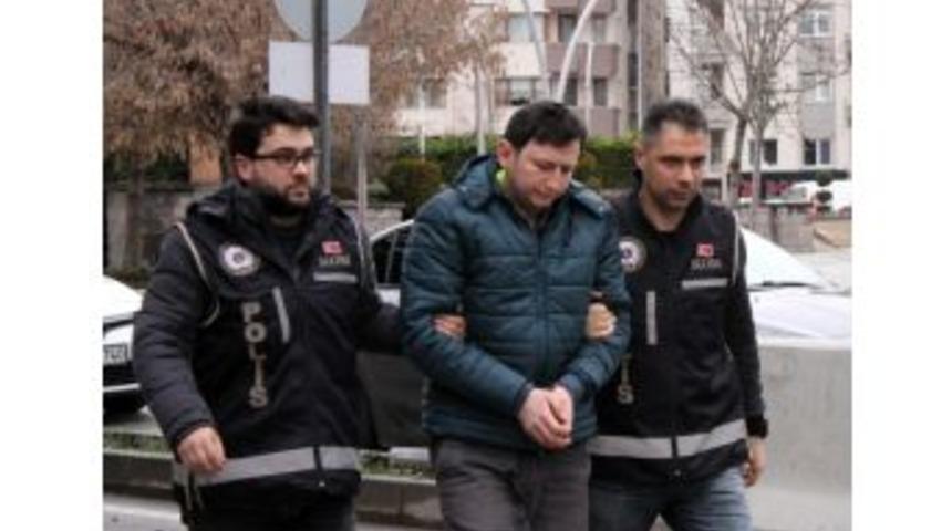 Fet&ouml; Tutuklularına Bilgi Sızdıran Gardiyan Adliyeye Sevk Edildi