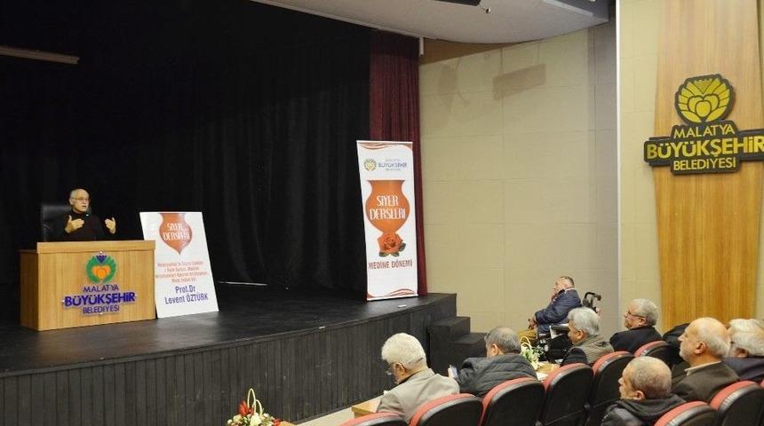 Siyer Dersleri Devam Ediyor