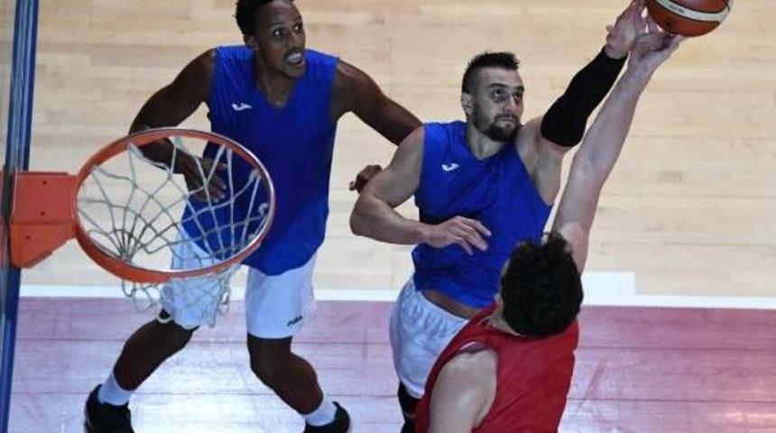 Tofaş'ta 4 Oyuncunun Sakatlığı Bulunuyor